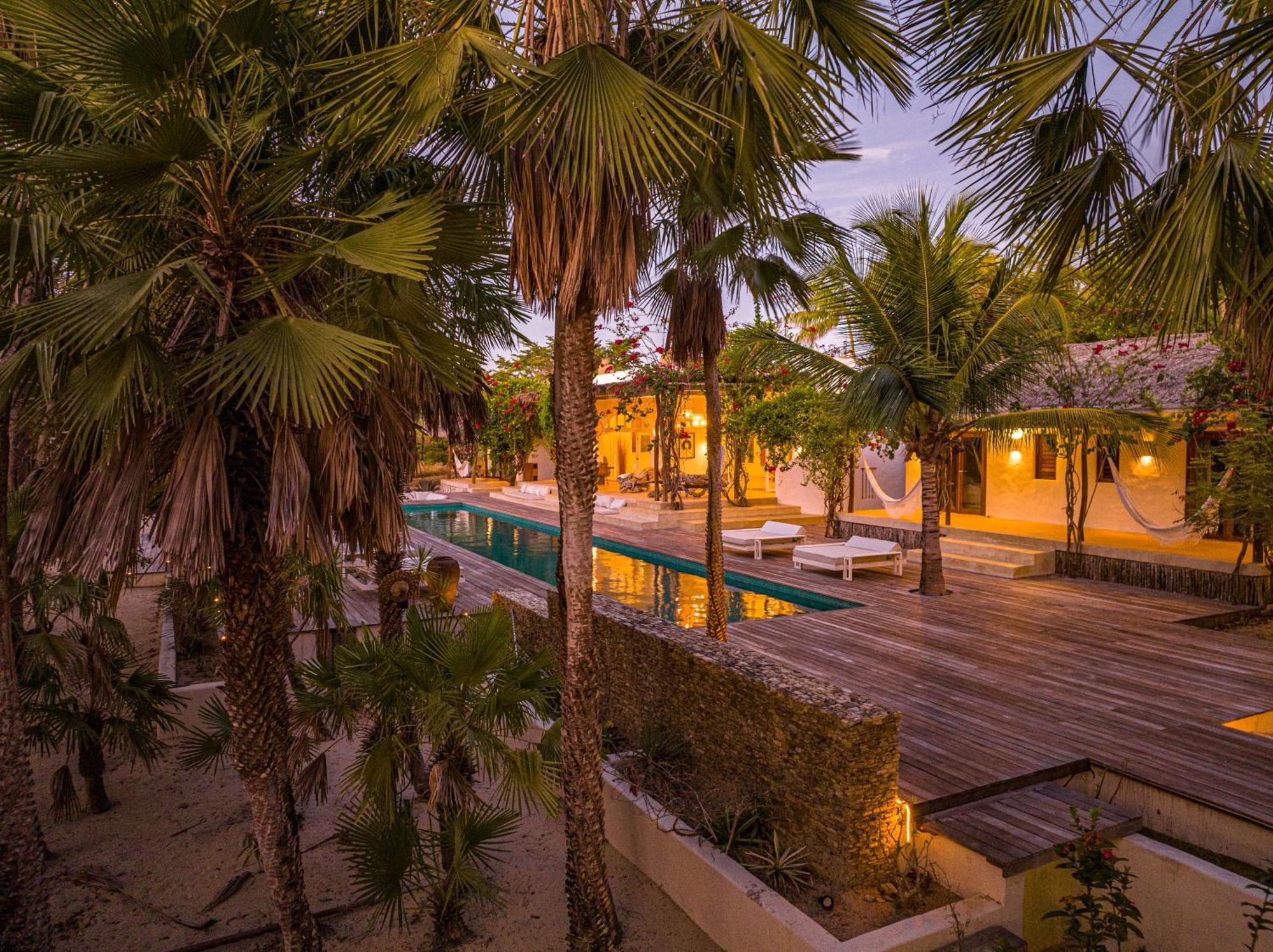 Villa Paz - La Villa Group Camocim Bagian luar foto