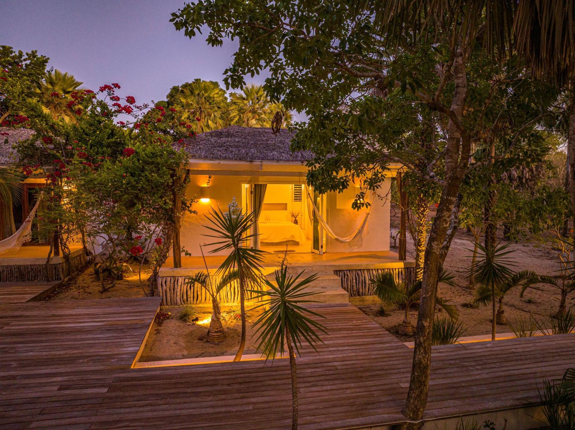 Villa Paz - La Villa Group Camocim Bagian luar foto