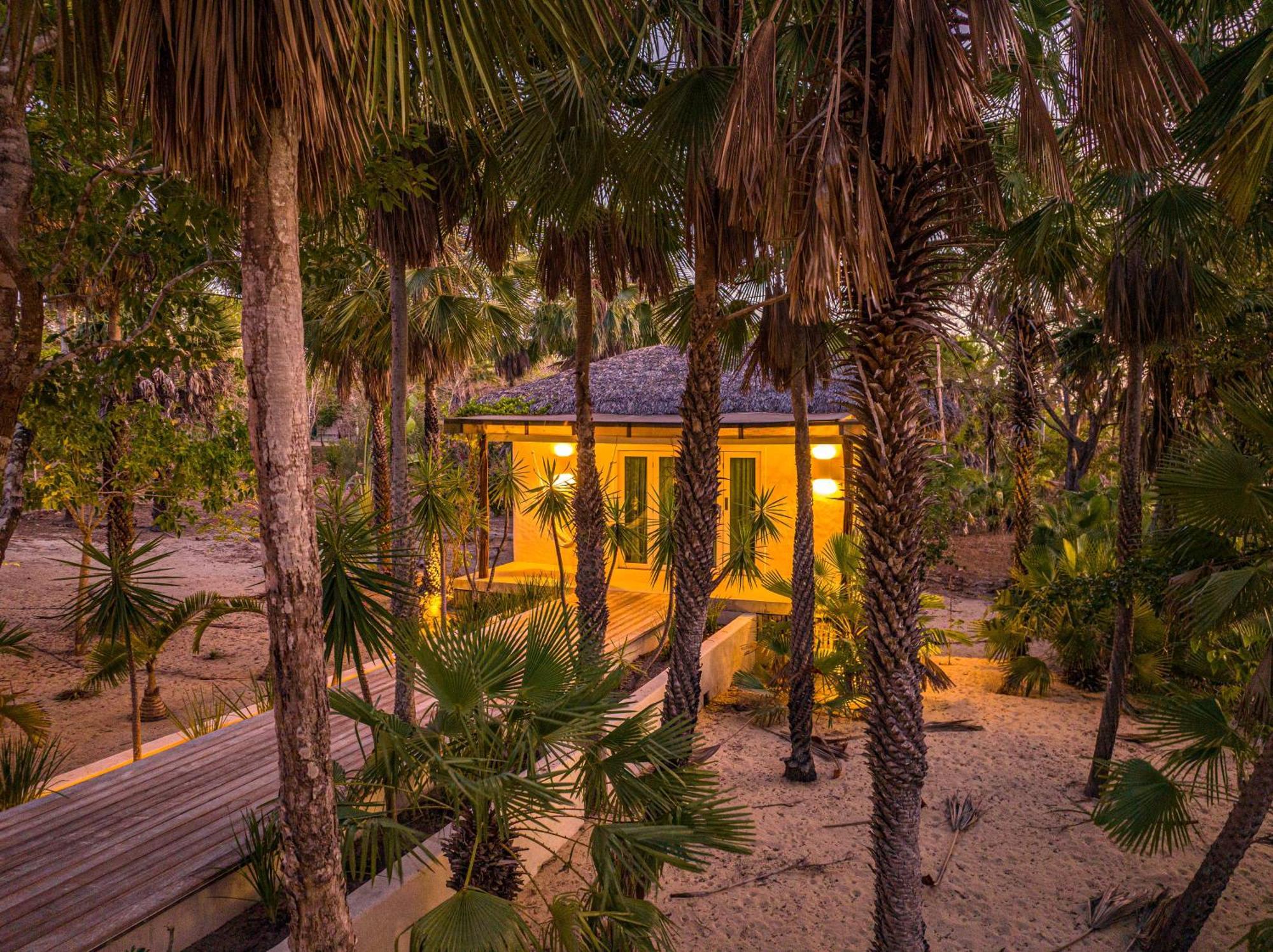 Villa Paz - La Villa Group Camocim Bagian luar foto