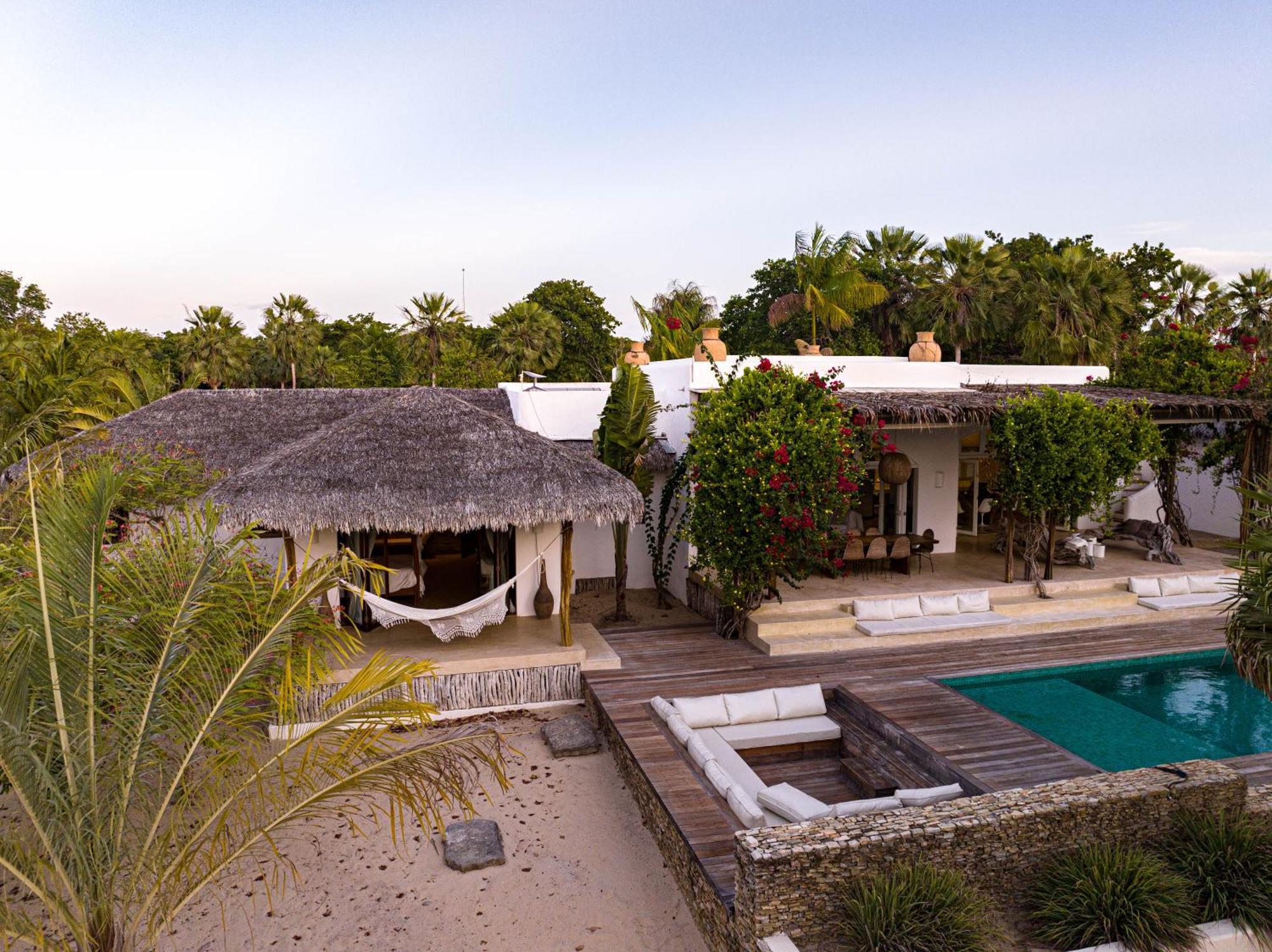 Villa Paz - La Villa Group Camocim Bagian luar foto